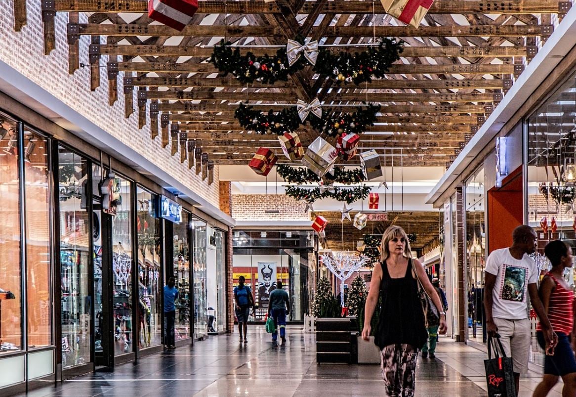 New Survey Predicts Dismal Outlook for Mom and Pop Shops for the Holidays