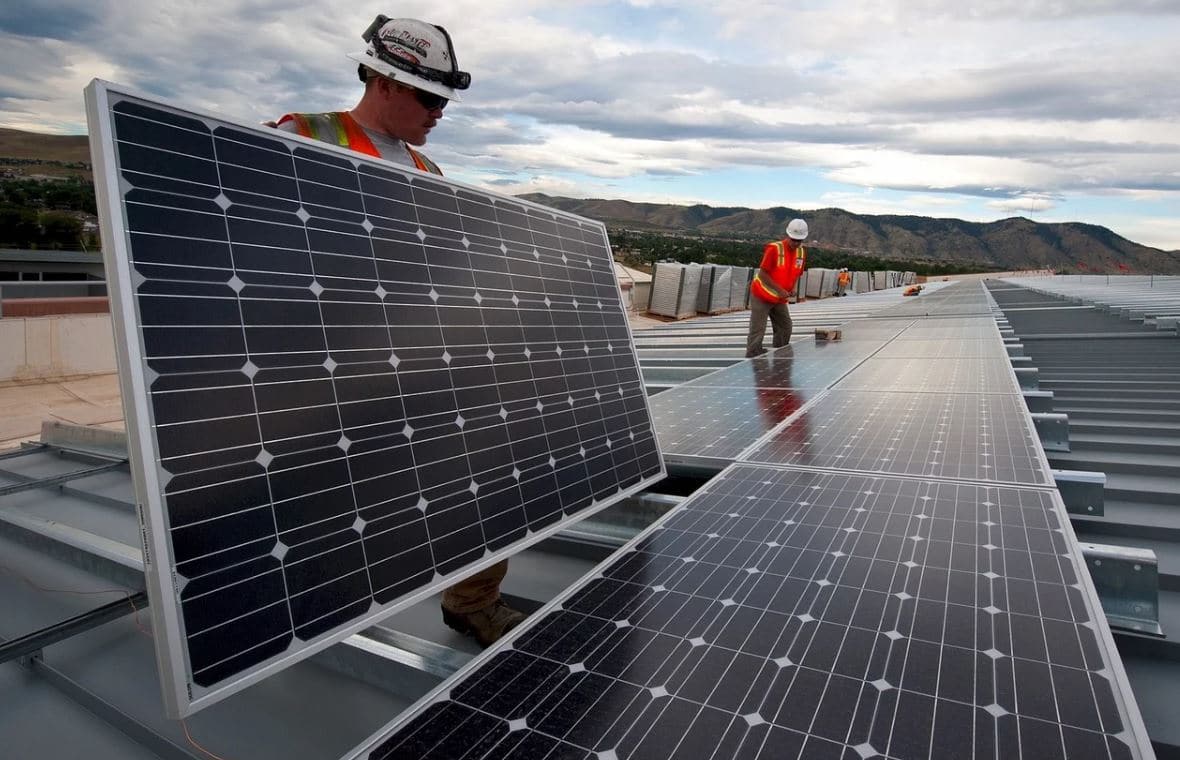 Industry Analysis Finds Trump’s War Restricts Solar Energy Job Growth