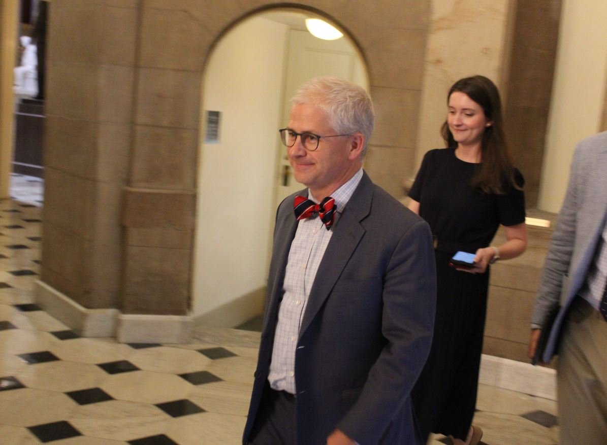 McHenry, Speaker Pro Tem Through Crisis, Leaving House