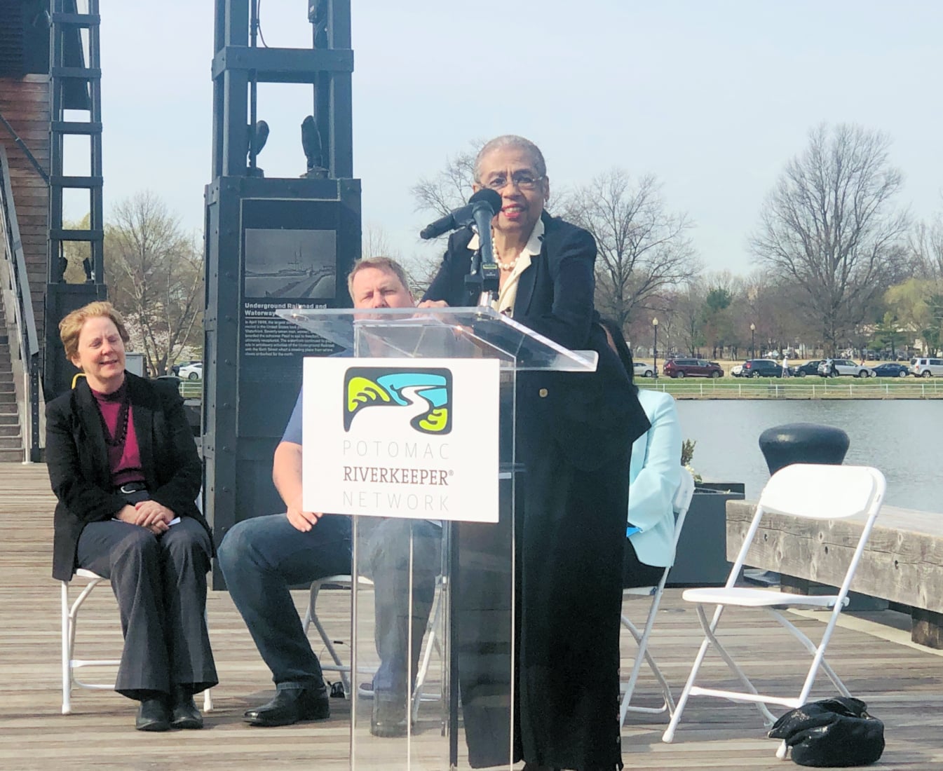 Norton Joins Conservationists Calling to Legalize Swimming in the Potomac