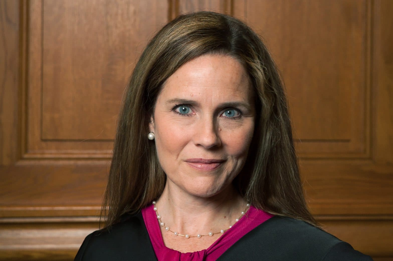 Trump Picks Judge Amy Coney Barrett for Supreme Court