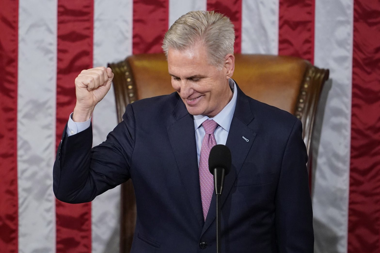 McCarthy Wins Speakership in Post-Midnight Session