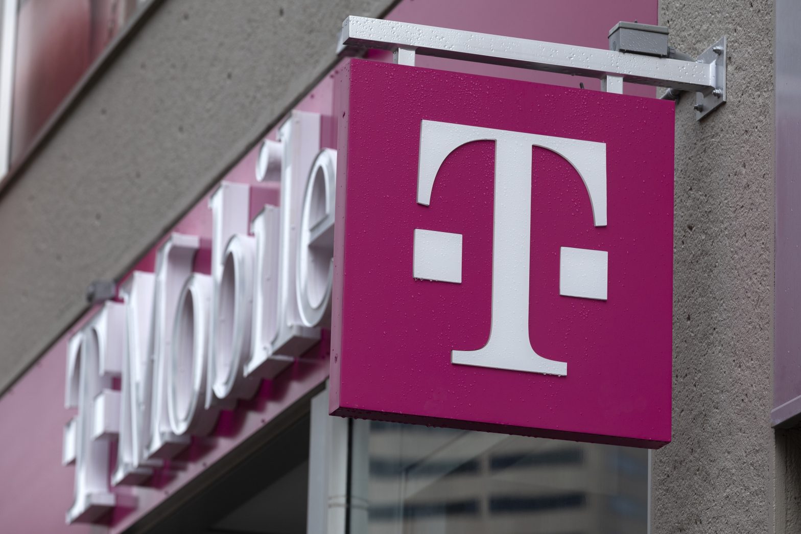 T-Mobile Says Data on 37M Customers Stolen