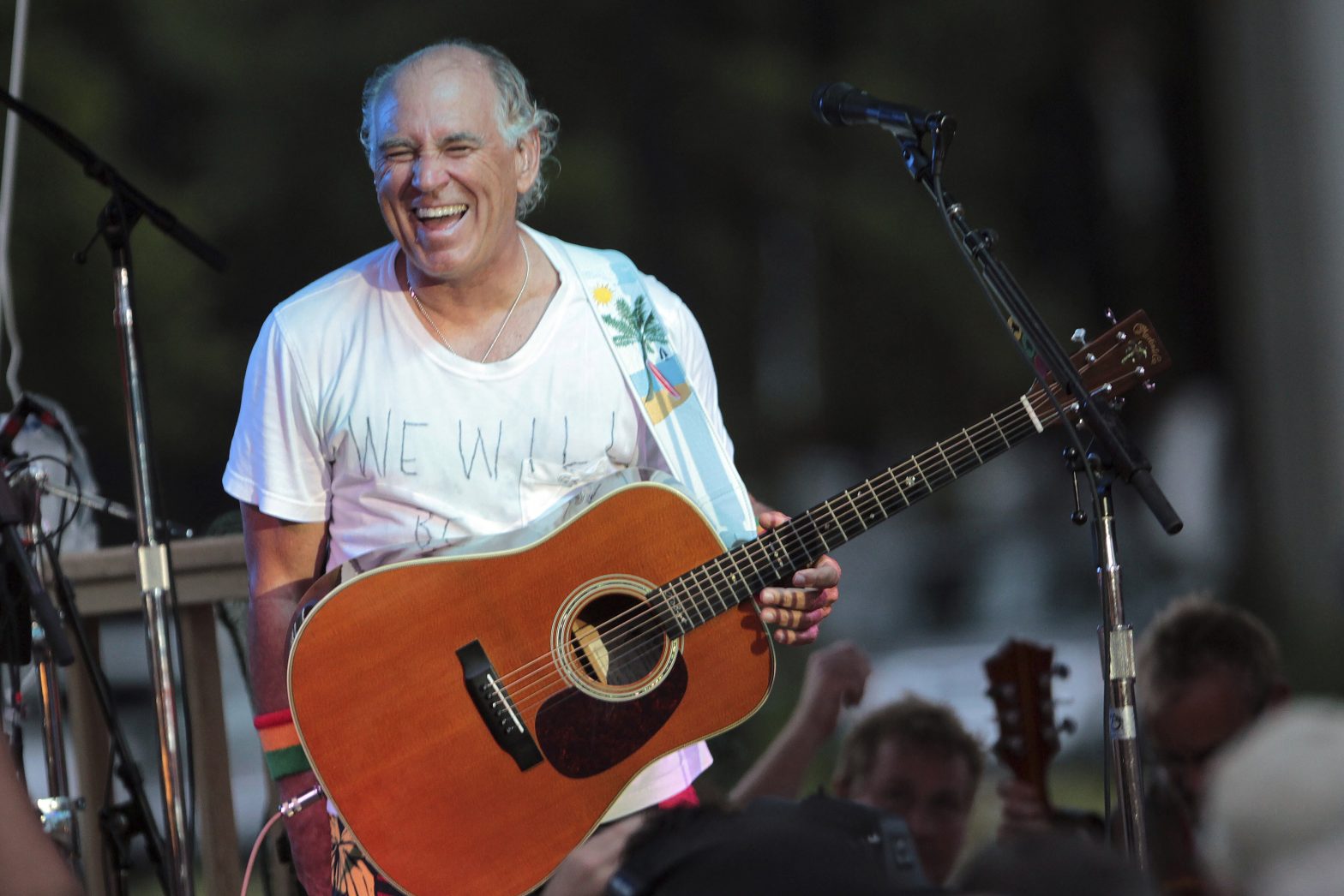 ‘Margaritaville’ Singer Jimmy Buffett, Who Turned Beach-Bum Life Into an Empire, Dies at 76