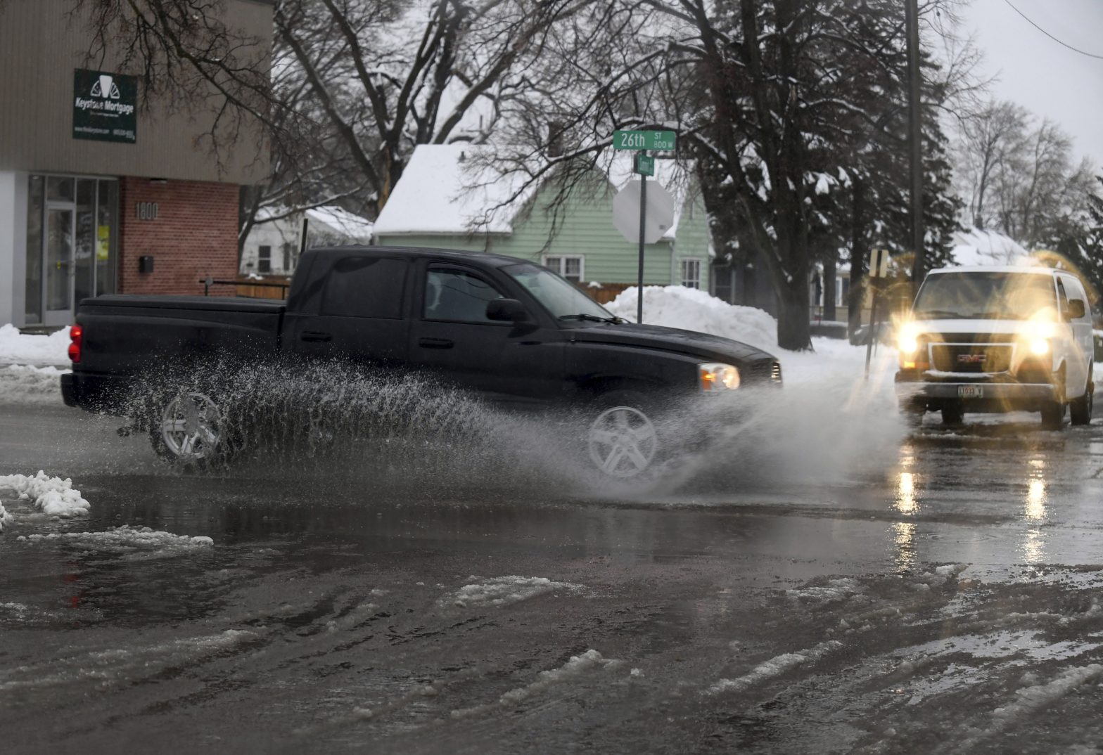 US Storm Brings Tornadoes, Blizzard-Like Conditions; Two Dead