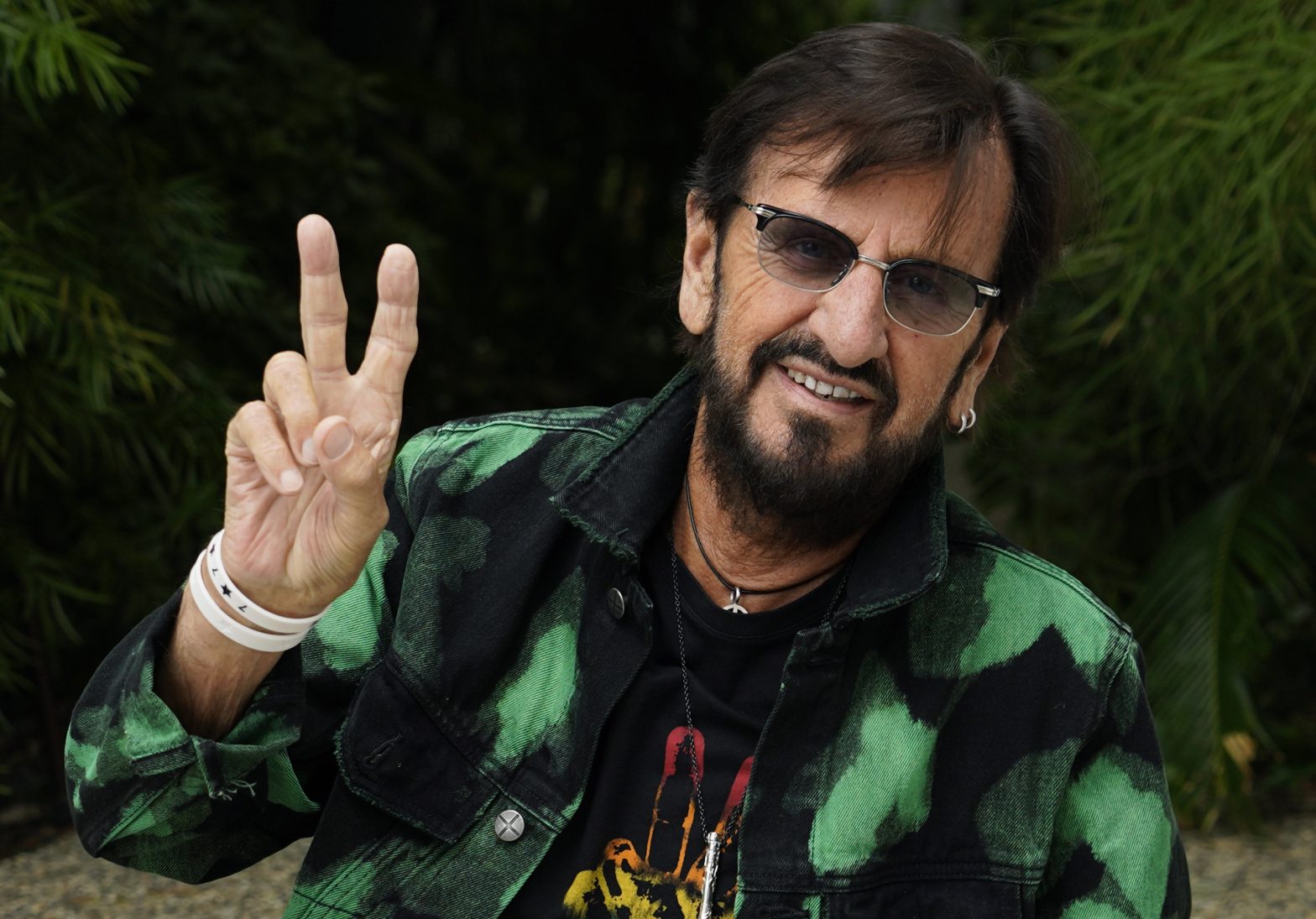 Ringo Starr on ‘Rewind Forward,’ the AI-Assisted Final Beatles Track and More