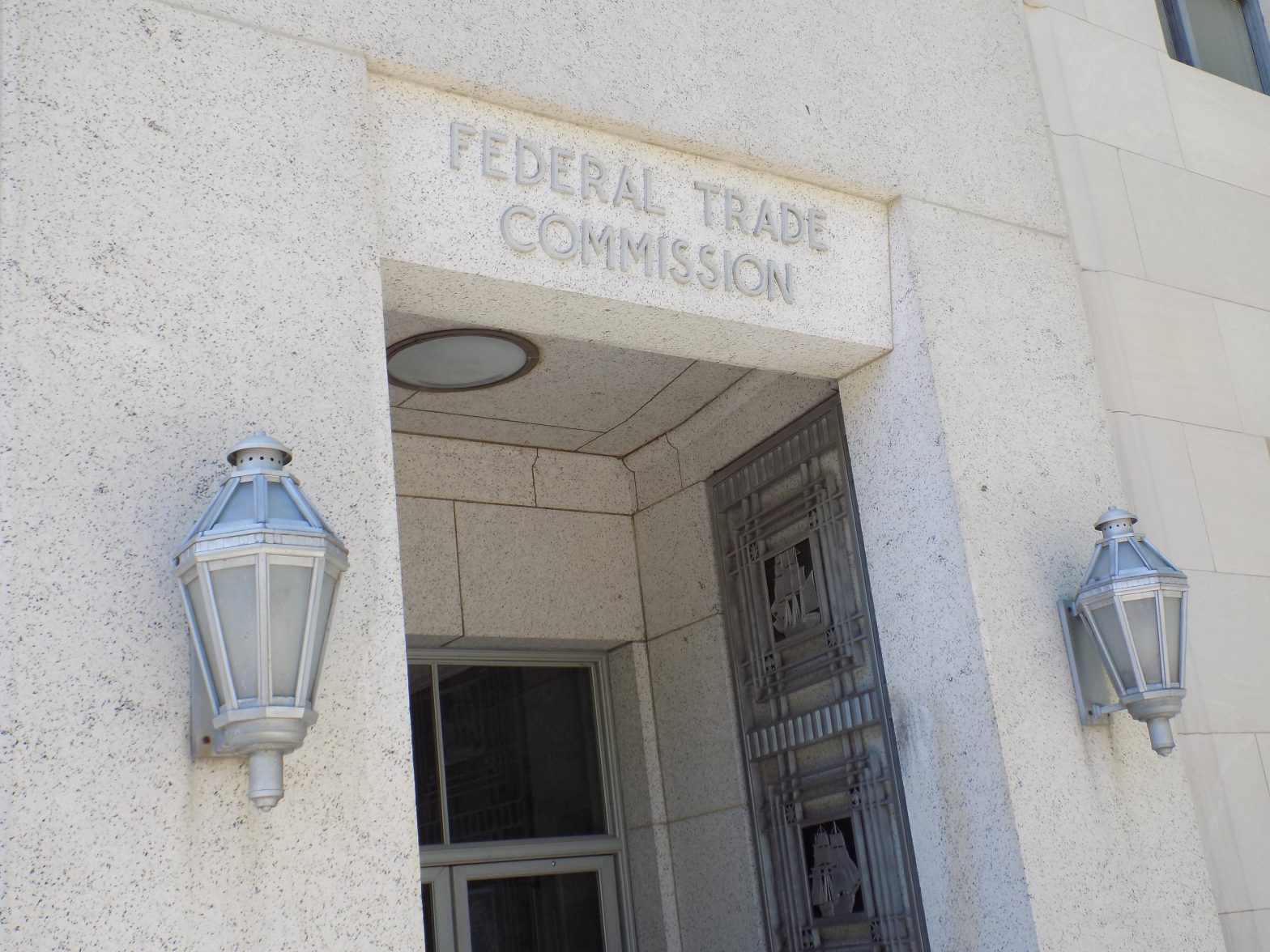 FTC Report Details ‘Dark Practices’ Companies Should Avoid