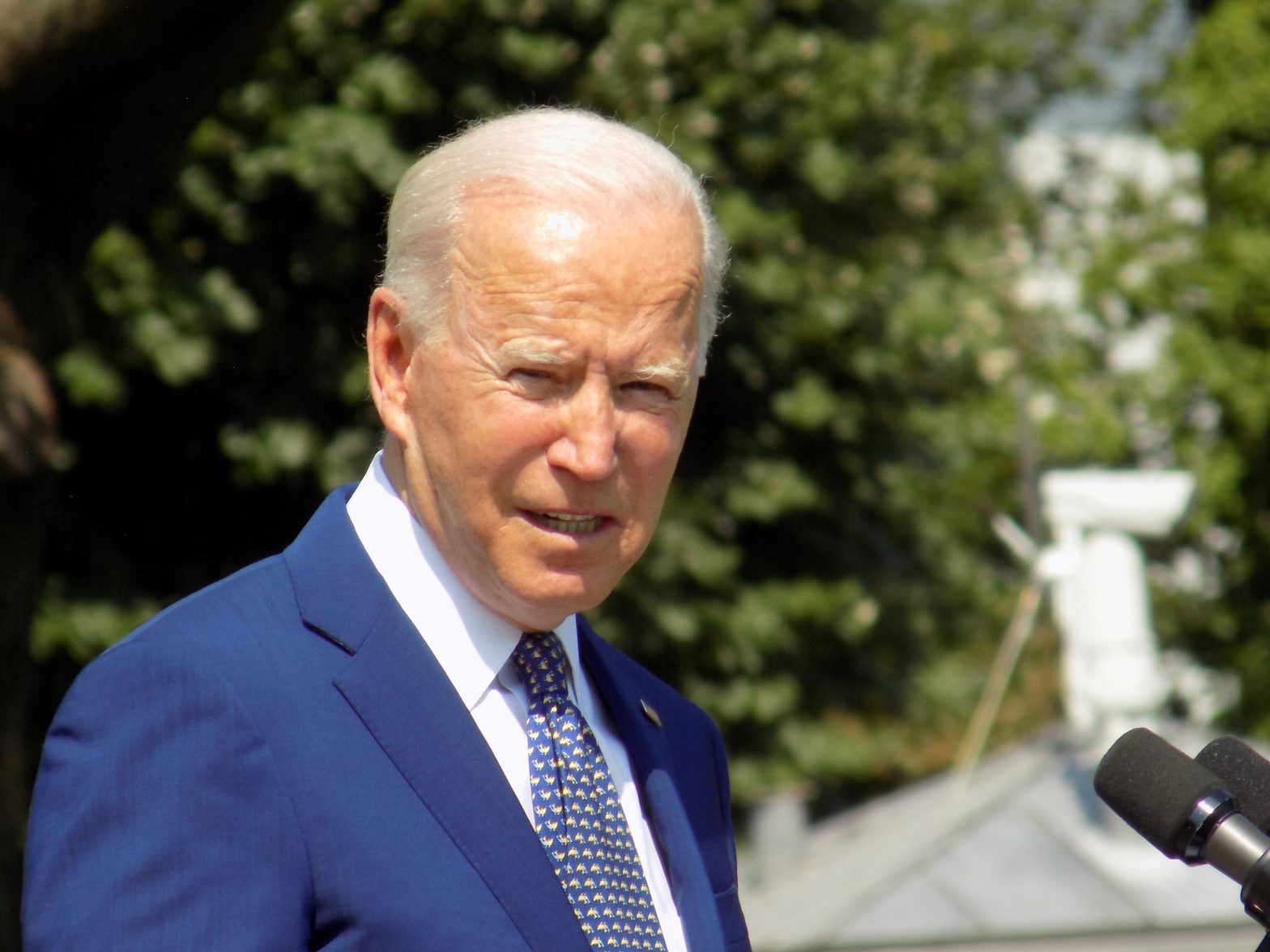 Biden Lays Out Clean Transportation Goals