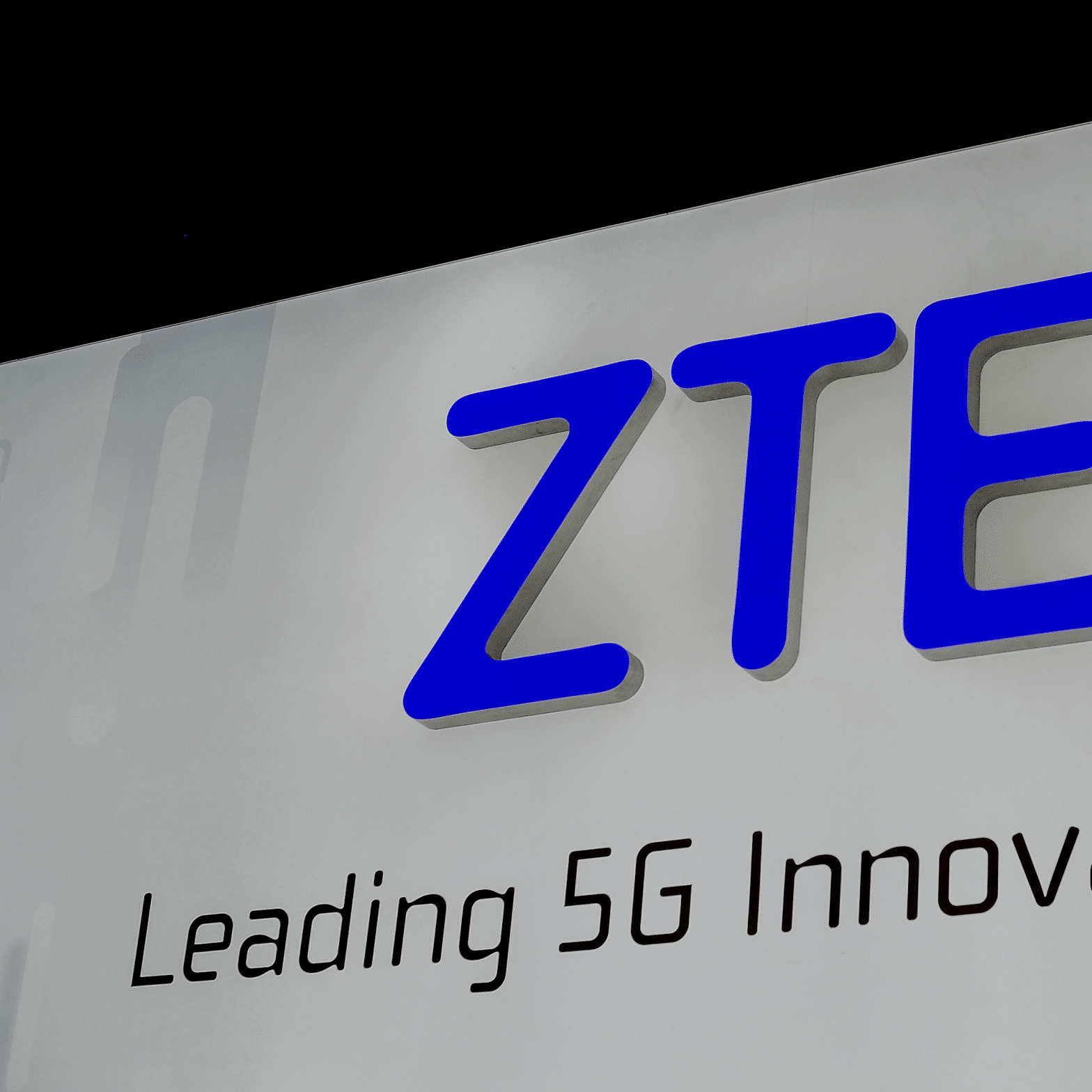 Bipartisan Group of Senators Move to Hold Chinese Telecom Firm ZTE Accountable in “Significant, Painful” Way