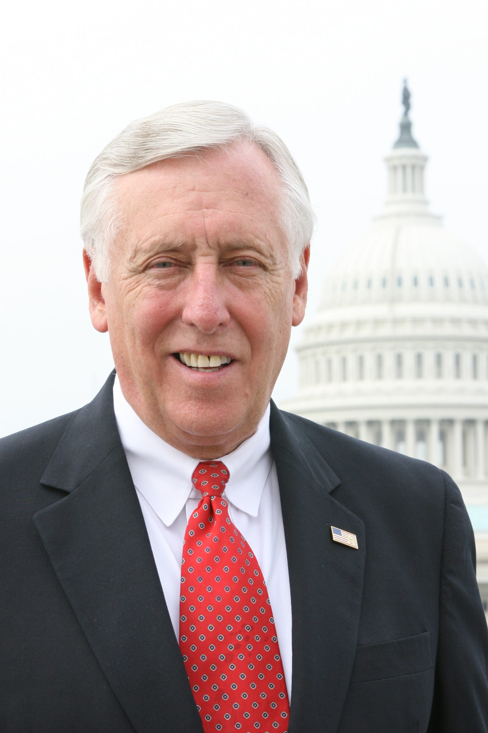 Hoyer Urges Congress to Commit $9 Billion to Fight Worldwide Deforestation