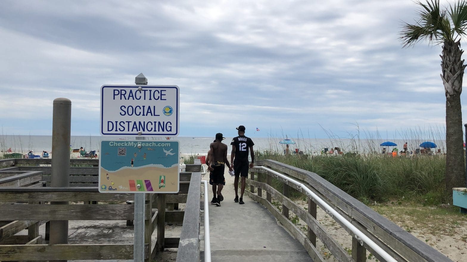 South Carolina Beaches Fill, But COVID-19 Takes No Vacation