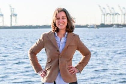 VA-02: Elaine Luria (D)