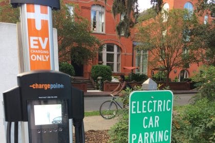 DOE Awards $131M for EV Battery and Charging Projects