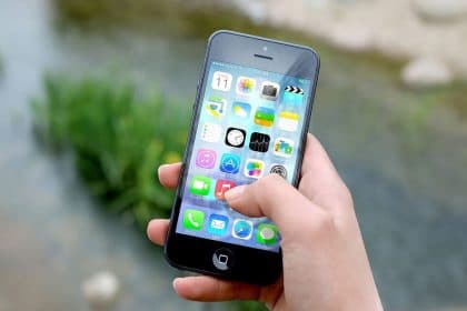 DOJ, 16 States Sue Apple Over Alleged Smartphone Monopoly