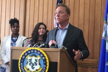 Connecticut Governor Signs Budget, Closing Deficit Without Hiking Tax Rates