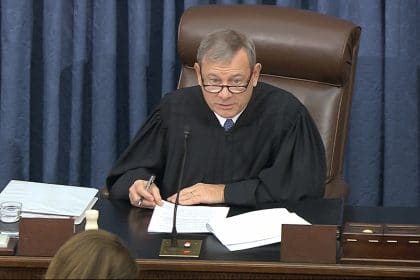 Roberts Admonishes House Prosecution, White House Defense