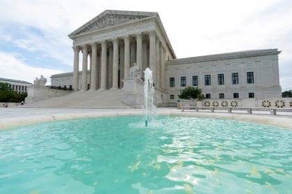 Supreme Court Sides With Republicans in Wisconsin Redistricting Case