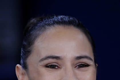 KS-03: Sharice Davids (D)