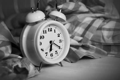 Waking Up Earlier May Reduce Depression Risk