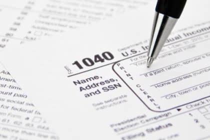 CPAs Endorse Bipartisan Push to Regulate Tax Return Preparers