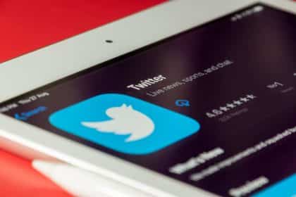 Twitter Algorithms Amplify Conservative Politics
