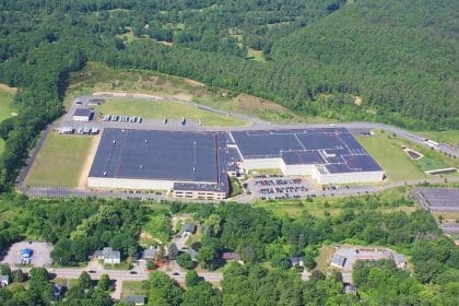 New England Grocers Install Largest Rooftop Solar Array in New Hampshire