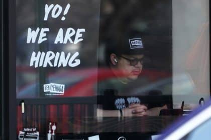 US Added 428,000 Jobs in April Despite Surging Inflation