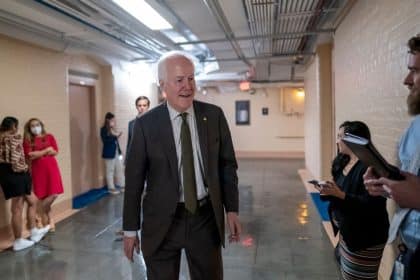 ‘Bumps in the Road’ Hold Up Bipartisan Gun Deal
