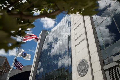 States Sue SEC for Requiring Companies to Disclose Emissions