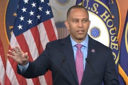 Jeffries Announces Bid to Be Top Democrat in the House