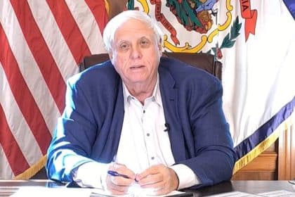 West Virginia Governor Eyeing US Senate Bid