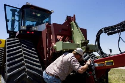 11 States Consider ‘Right to Repair’ for Farming Equipment