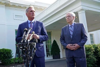 Biden, Congressional Leaders Postpone Debt Ceiling Meeting