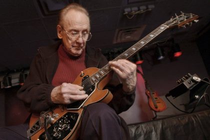 American Genius: Recalling the Inventor/Guitarist Les Paul