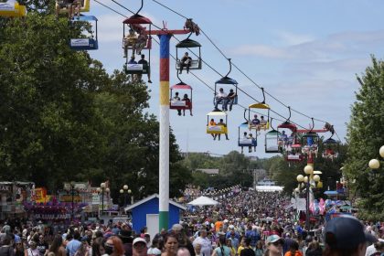 In Iowa, It’s State Fair and Presidential Campaign Season