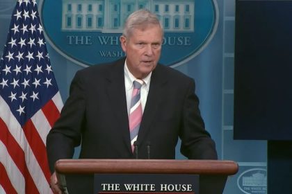 Vilsack Warns Farmers, Children Will Feel Shutdown’s Effect Almost Immediately