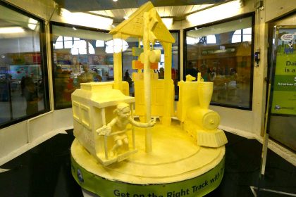 Family Farm Turns State Fair Butter Art Into Green Energy