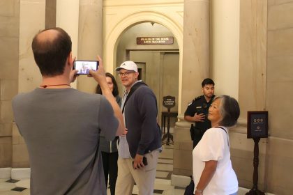 Speaker’s Office in Capitol Becomes Temporary Tourist Attraction