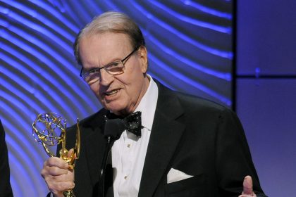 Charles Osgood, CBS TV and Radio Host and Network’s Poet-in-Residence, Dies at 91