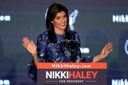 Haley Draws 1,200 to South Carolina Brewery; Vows to Stay in Race