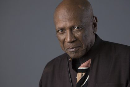 Louis Gossett Jr., 1st Black Man to Win Supporting Actor Oscar, Dies at 87