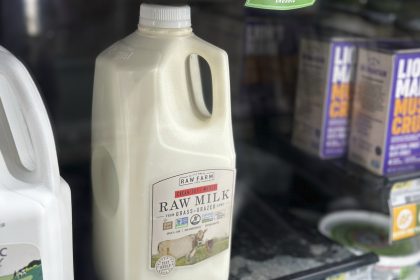 There’s Bird Flu in US Dairy Cows. Raw Milk Drinkers Aren’t Deterred