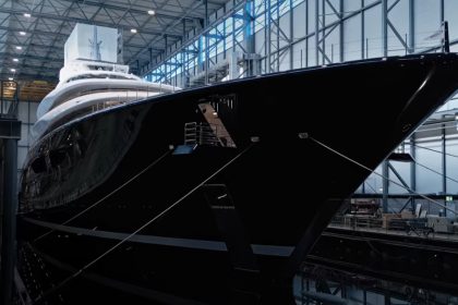 First Hydrogen Fuel Cell-Powered Super Yacht Makes History