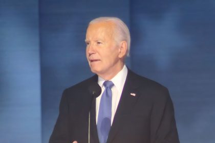 President Advances 2% Pay Hike for Civilian Federal Employees