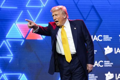 Jews and Catholics Warn Against Trump’s Latest Loyalty Test for Religious Voters