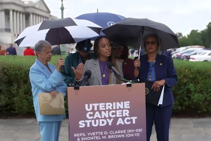 Reps Announce Push for Uterine Cancer Study