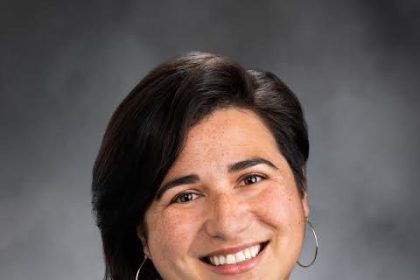 WA-06: Emily Randall (D)