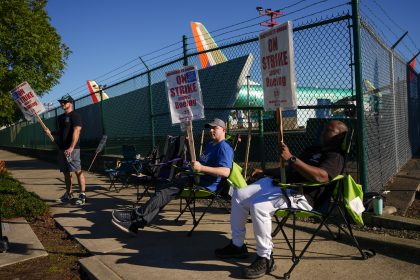 US Employers Added 12,000 Jobs Last Month as Hurricanes and Strikes Sharply Reduce Payrolls