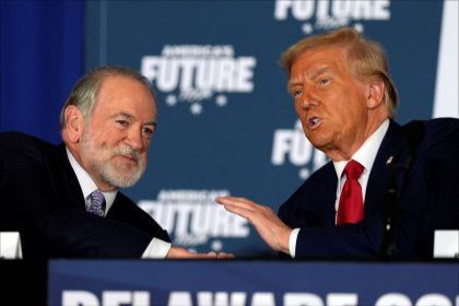 Former Arkansas Gov. Mike Huckabee Tapped to Be Ambassador to Israel