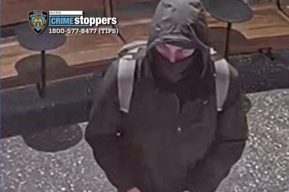 Police Hunt for the Gunman Who Killed UnitedHealthcare’s Boss in Manhattan